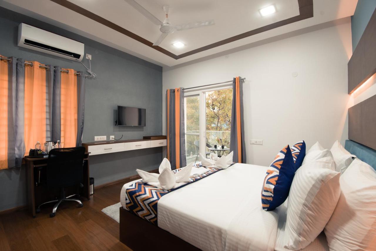 Athulya Residence Suite Rooms Bangalore Exterior foto